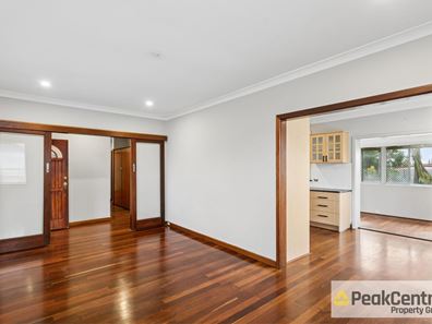 9 Moorhouse Street, Willagee WA 6156
