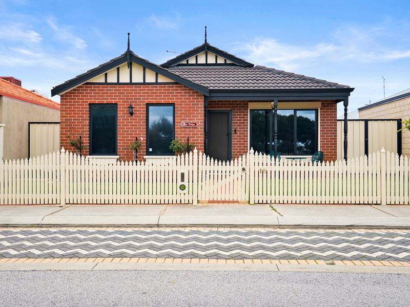18 Rhapsody Close, Shoalwater WA 6169