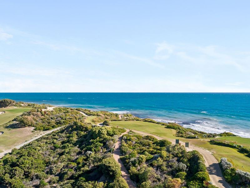 45/100 Country Club Drive, Dawesville WA 6211