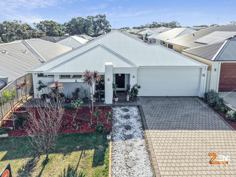 13 Dearwood Glade, Meadow Springs