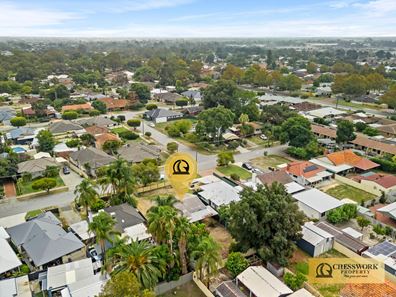 12 Crellin Way, Cloverdale WA 6105