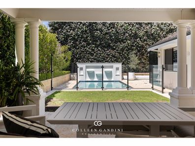 18 Macdonald Road, Applecross WA 6153