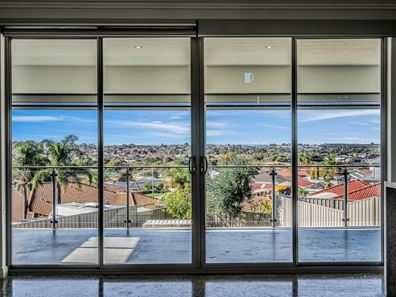 34B Motril Avenue, Coogee WA 6166