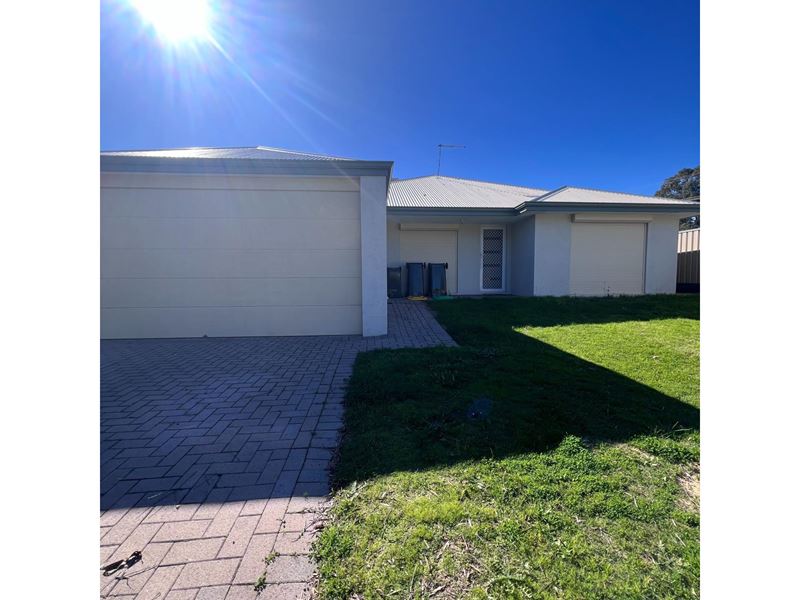53 Warner Road, Parmelia WA 6167