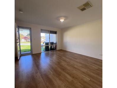 53 Warner Road, Parmelia WA 6167