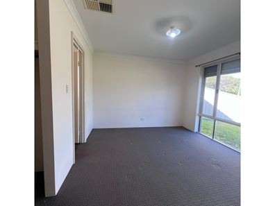 53 Warner Road, Parmelia WA 6167