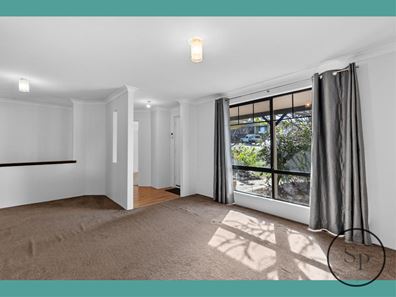15 Lambourne Place, Halls Head WA 6210