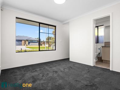 5 Cane Road, Greenfields WA 6210