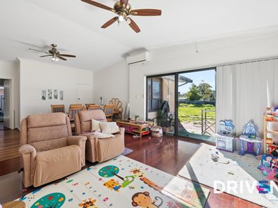 122 Streatham Street, Beckenham WA 6107