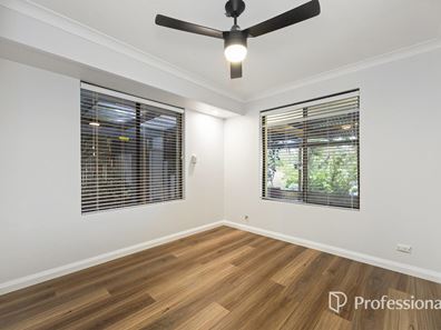 89 Lagoon Drive, Yanchep WA 6035