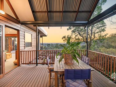 10 View Terrace, Darlington WA 6070