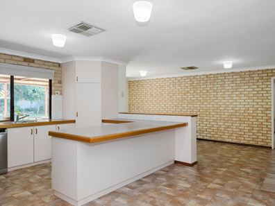 6 MATHEW STREET, Falcon WA 6210