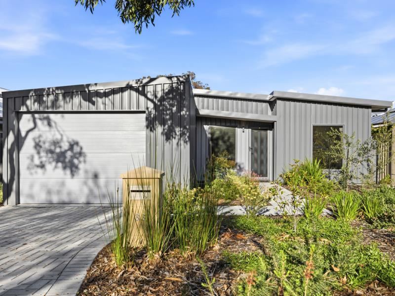 33 Wattleglen Avenue, Erskine WA 6210