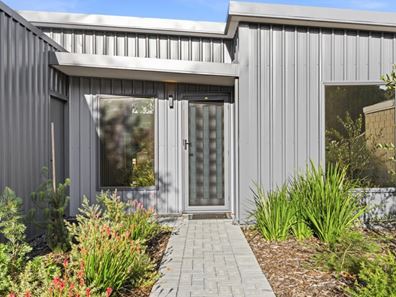 33 Wattleglen Avenue, Erskine WA 6210
