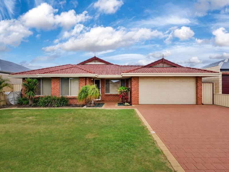33 Mark Way, Wandina WA 6530