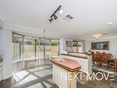 2 Dunlop Rise, Kinross WA 6028