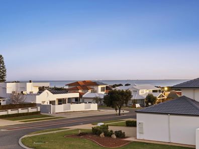 2 Randell Crescent, Ocean Reef WA 6027