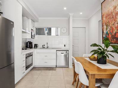 3/9 Melun Street, Spearwood WA 6163