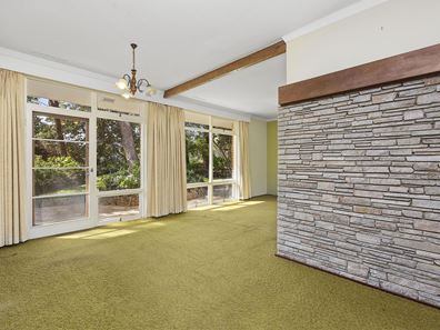 2 Falmouth Avenue, City Beach WA 6015