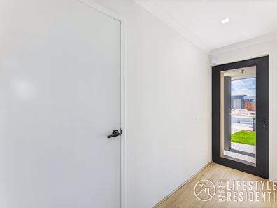 33 Lancelin Crescent, Two Rocks WA 6037