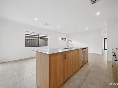 56 Halbert Rise, Anketell WA 6167