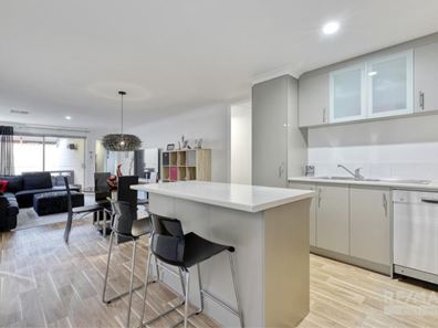12 Melksham Way, Butler WA 6036