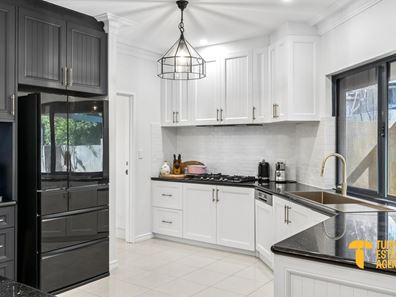 3A Munsey Street, Ardross WA 6153