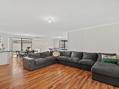 10 Donegal Court, Seville Grove WA 6112