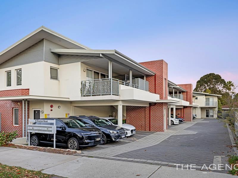 2/14 Stanton Road, Redcliffe WA 6104