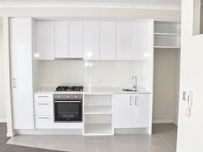 109/25 Malata Crescent, Success WA 6164