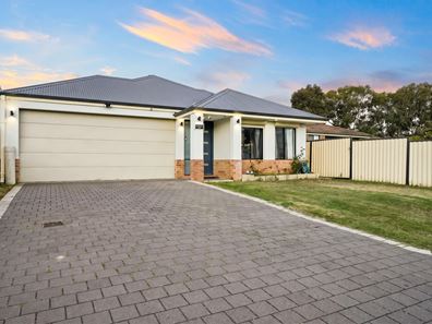 98 Postling Street, Kenwick WA 6107