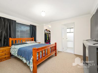 9 Glenfield Drive, Australind WA 6233