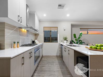 8 Bentall Way, The Vines WA 6069