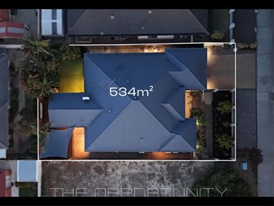 7 Russell Road, Madeley WA 6065