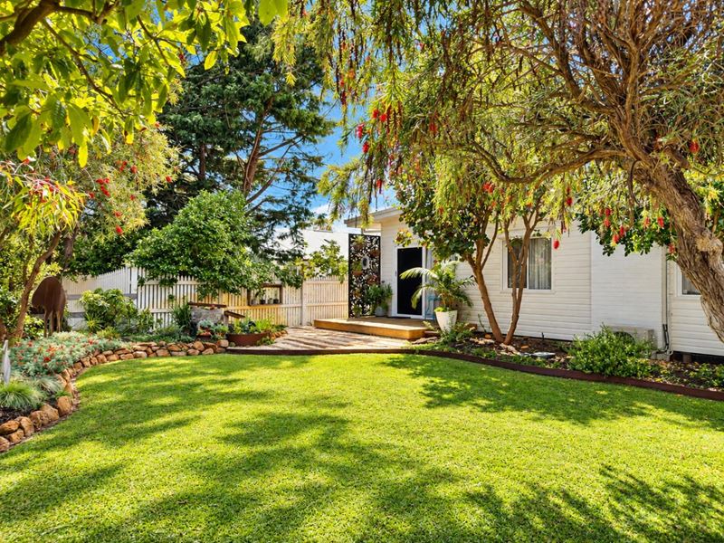 3 Andrews Street, Geographe WA 6280