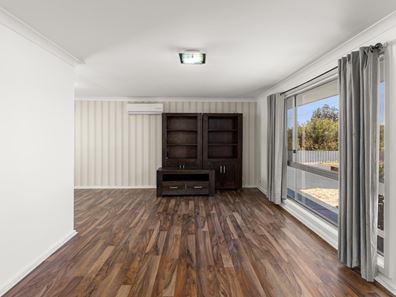 11 Gerrard  Place, Carey Park WA 6230
