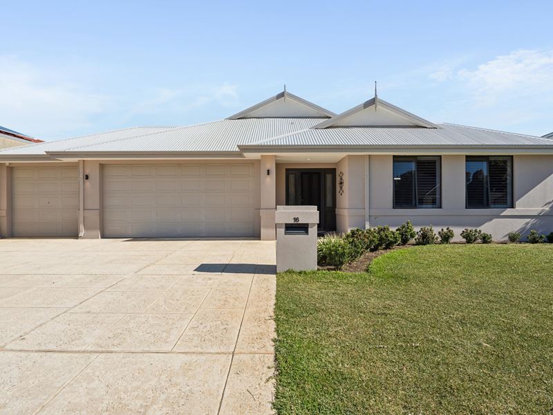 16 Westbury Lane, Madeley WA 6065