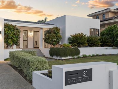 31 Almadine Drive, Carine WA 6020