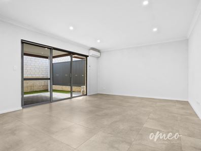 58 Minigwal Loop, Hammond Park WA 6164