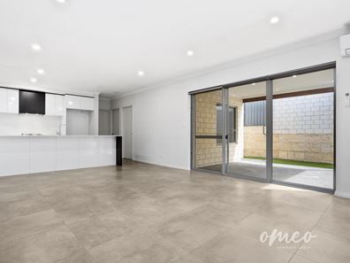58 Minigwal Loop, Hammond Park WA 6164