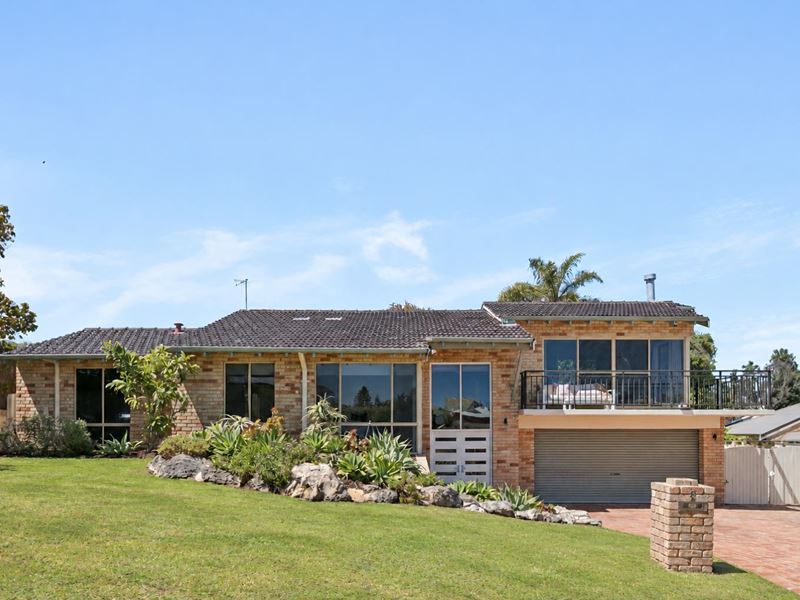 3 Clareville Crescent, Kallaroo WA 6025