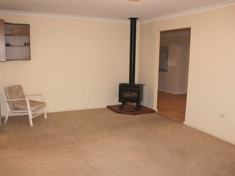 1/16 Forrest St, Northam