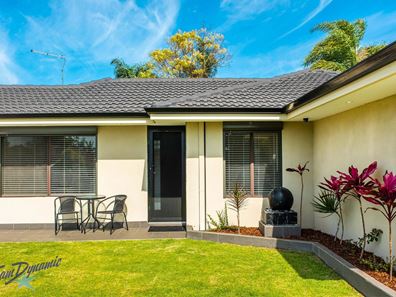 54 Vista Parade, Ballajura WA 6066