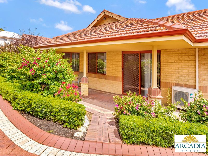 11 / 153 Stock Road, Bicton WA 6157