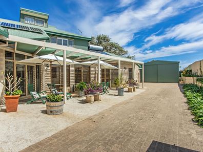 61 Fifth Avenue, Shoalwater WA 6169