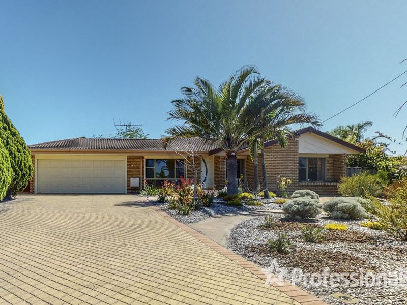 25 Bresnahan Place, Marangaroo WA 6064