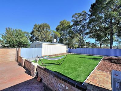 15 Whittome Street, Middle Swan WA 6056