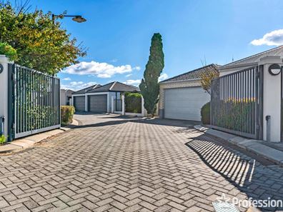 5/36 Epsilon Drive, Rockingham WA 6168