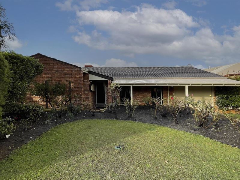 22 Holden Drive, Noranda