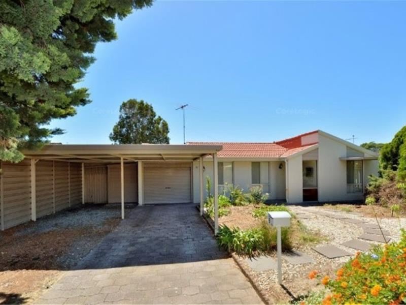 8 Brigadoon Close, Halls Head WA 6210